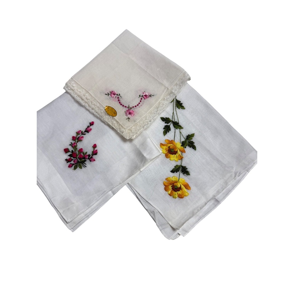 VTG Swiss NEW Handkerchief Set  White  Cotton Embroidered Floral Lace 3pc‎